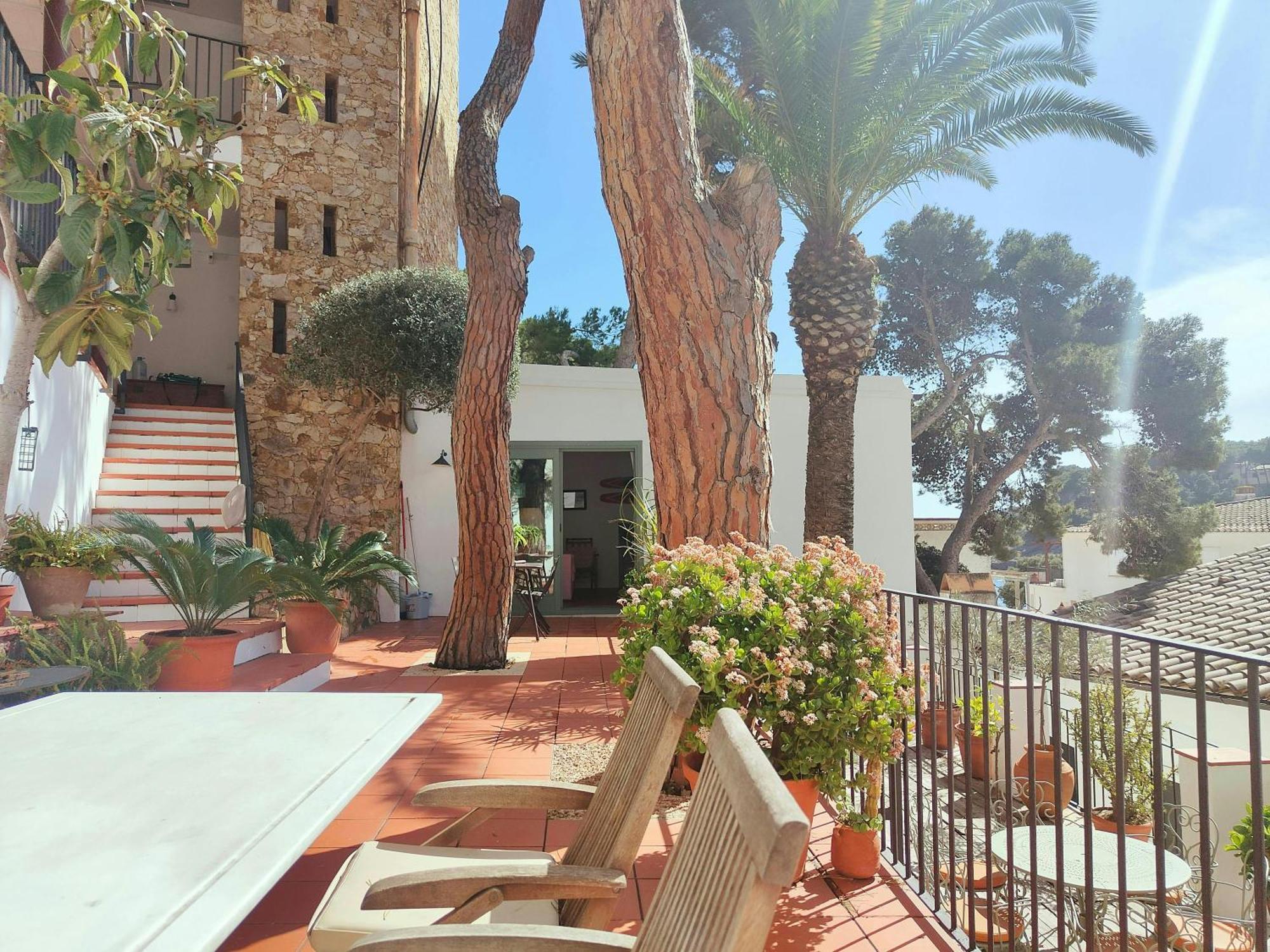 Apartamento T2 - Sunny Duplex With Garden 50m From Tamariu