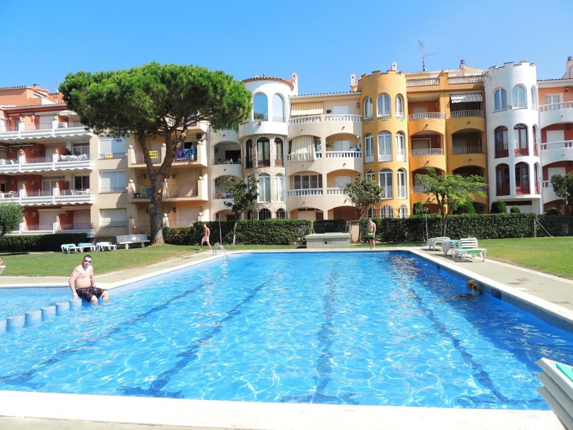 Pretty With Balcony * Ampuriabrava