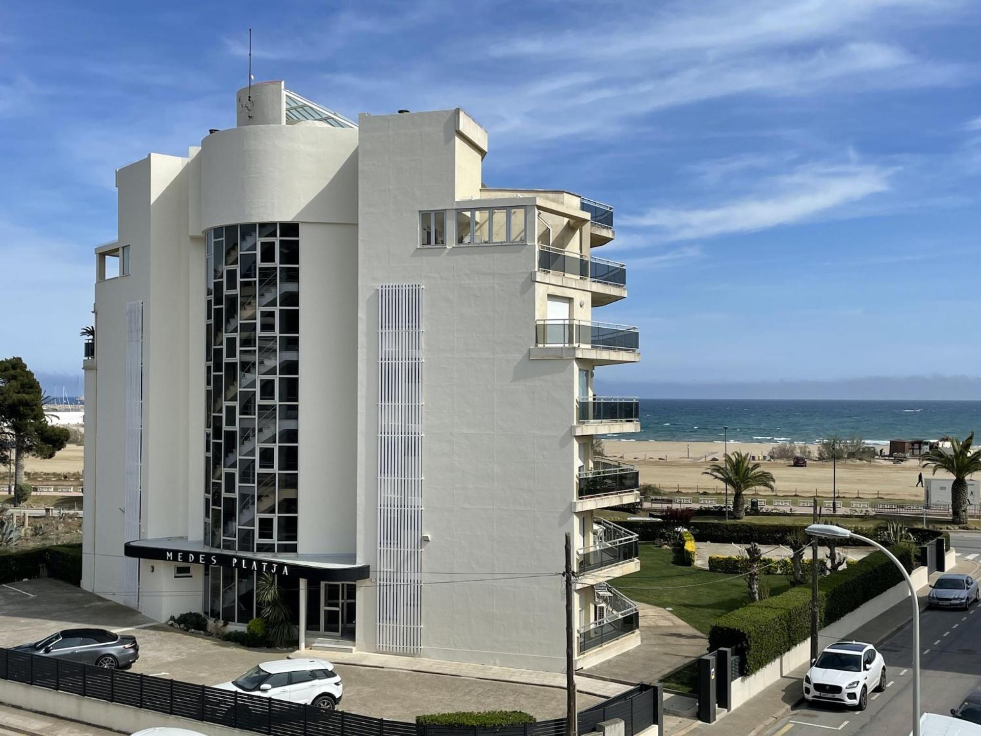 Medes Platja 5-3 *