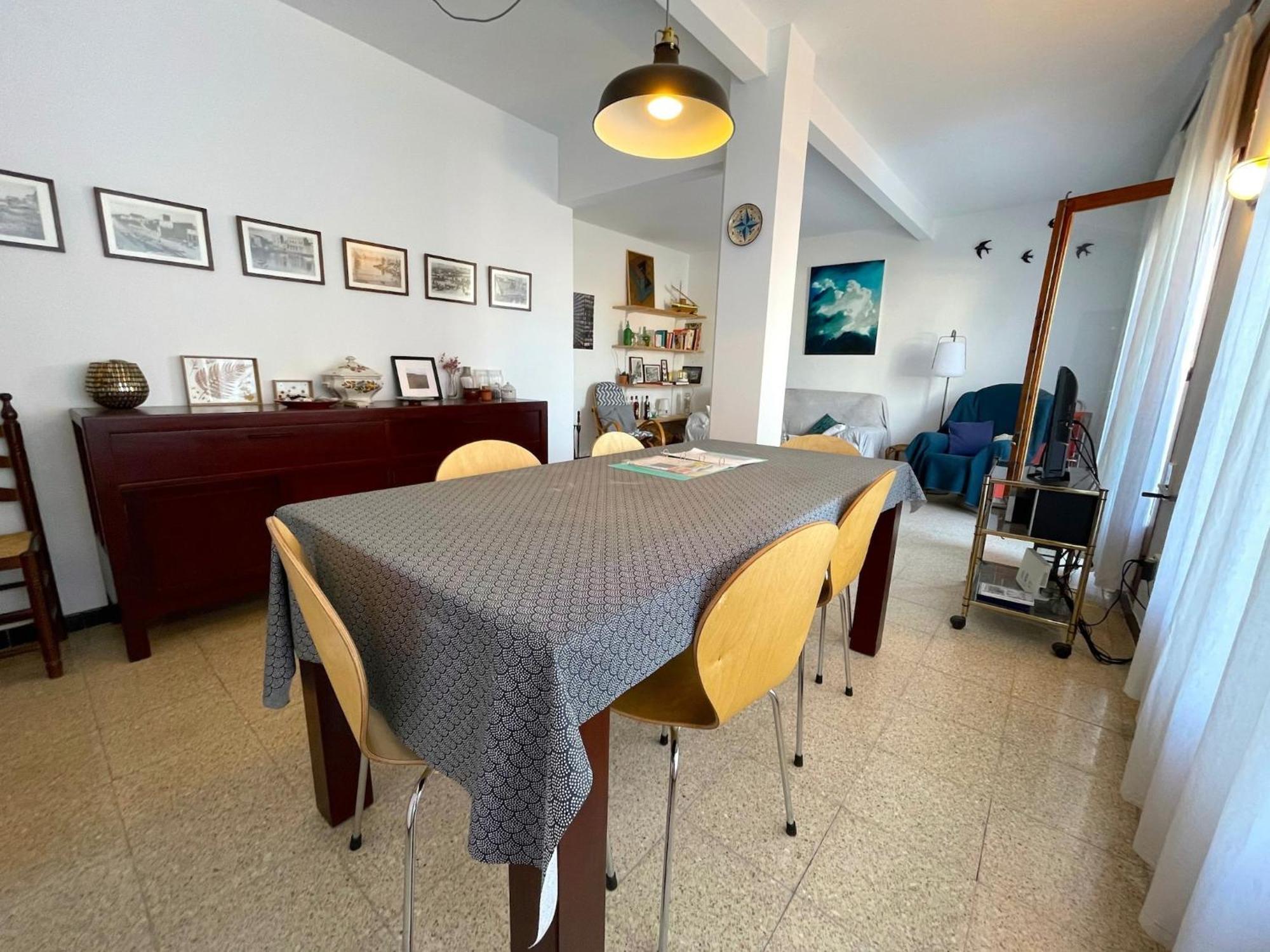 The In Has 4 Bedrooms * L'Escala