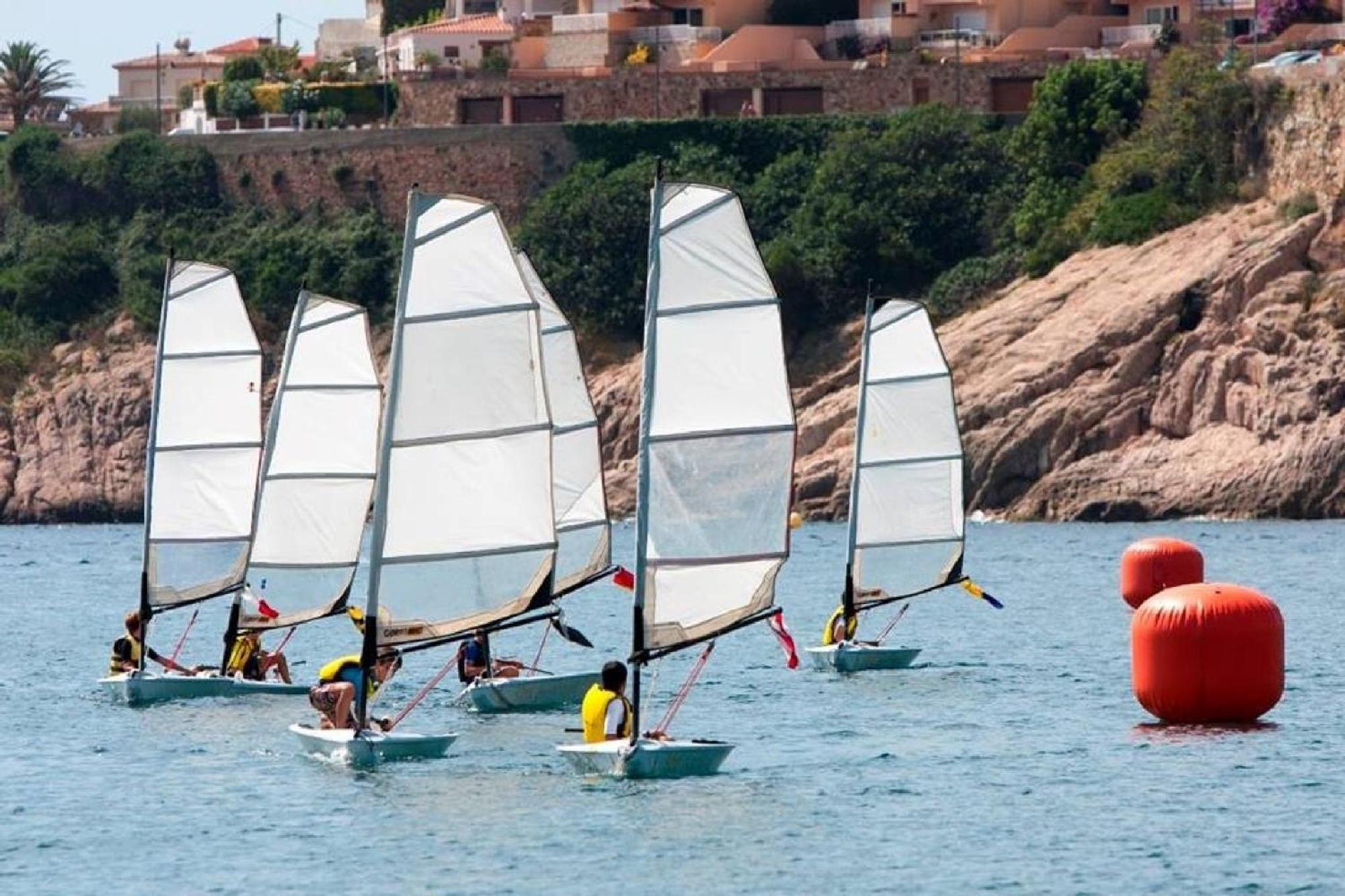 Lloguer30 El Far, Swimming Pool And Parking * Sant Feliu de Guíxols