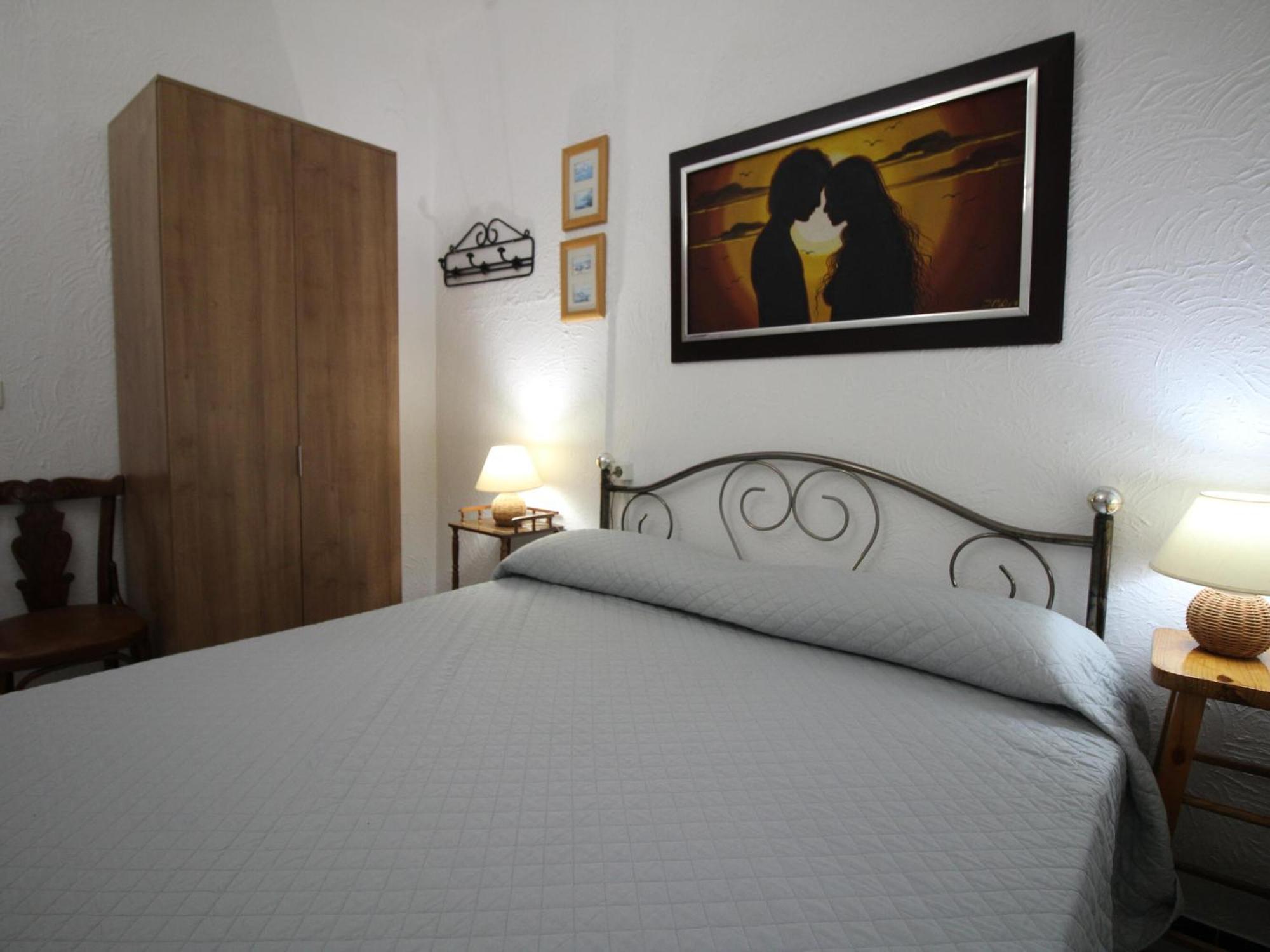 Apartamento Grifeu 6 - Situado Muy Cerca De La Playa De Cap Ras, 6 Personas - Es-228-195 Llançà