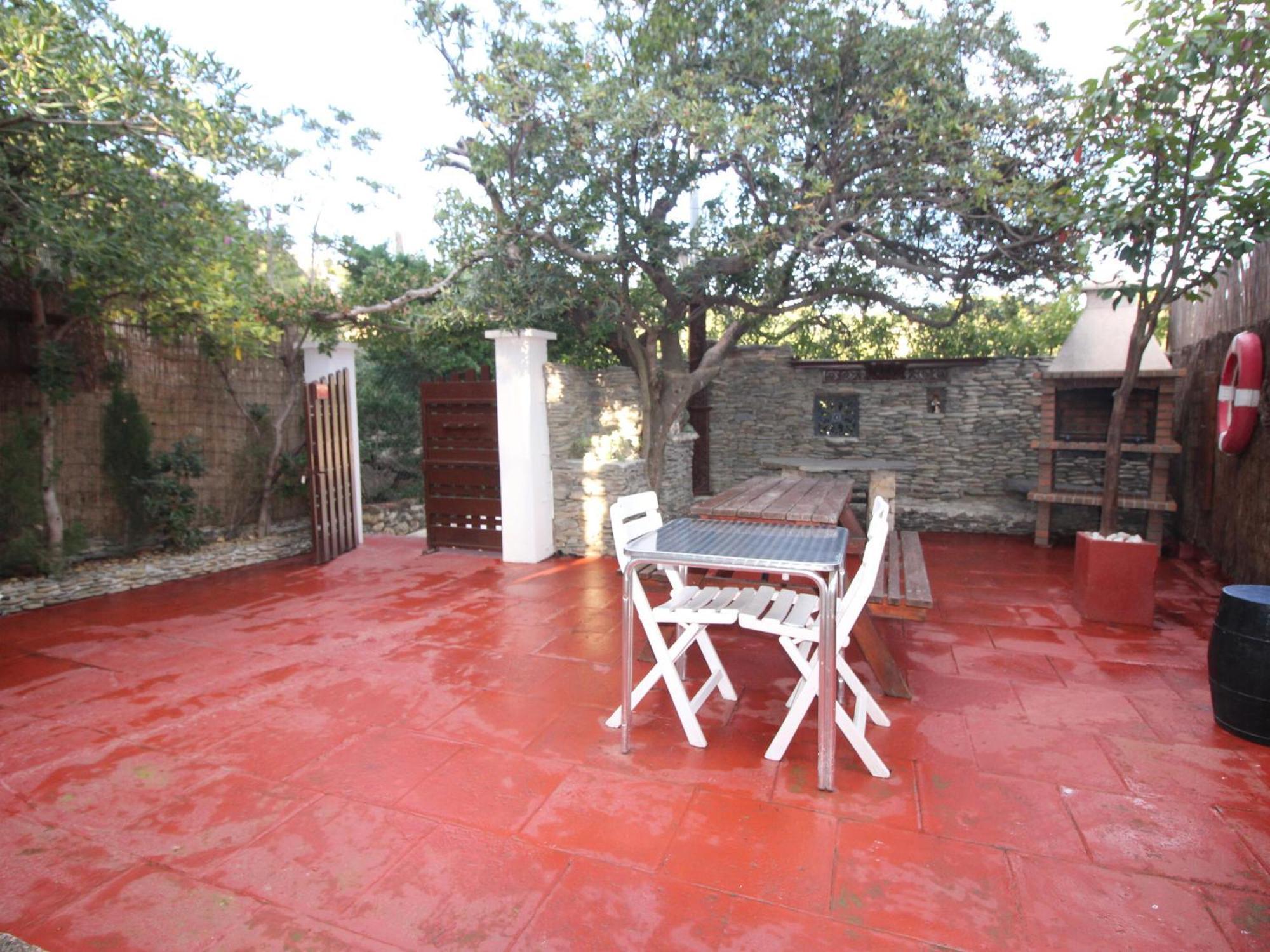 Apartamento Grifeu 6 - Situado Muy Cerca De La Playa De Cap Ras, 6 Personas - Es-228-195