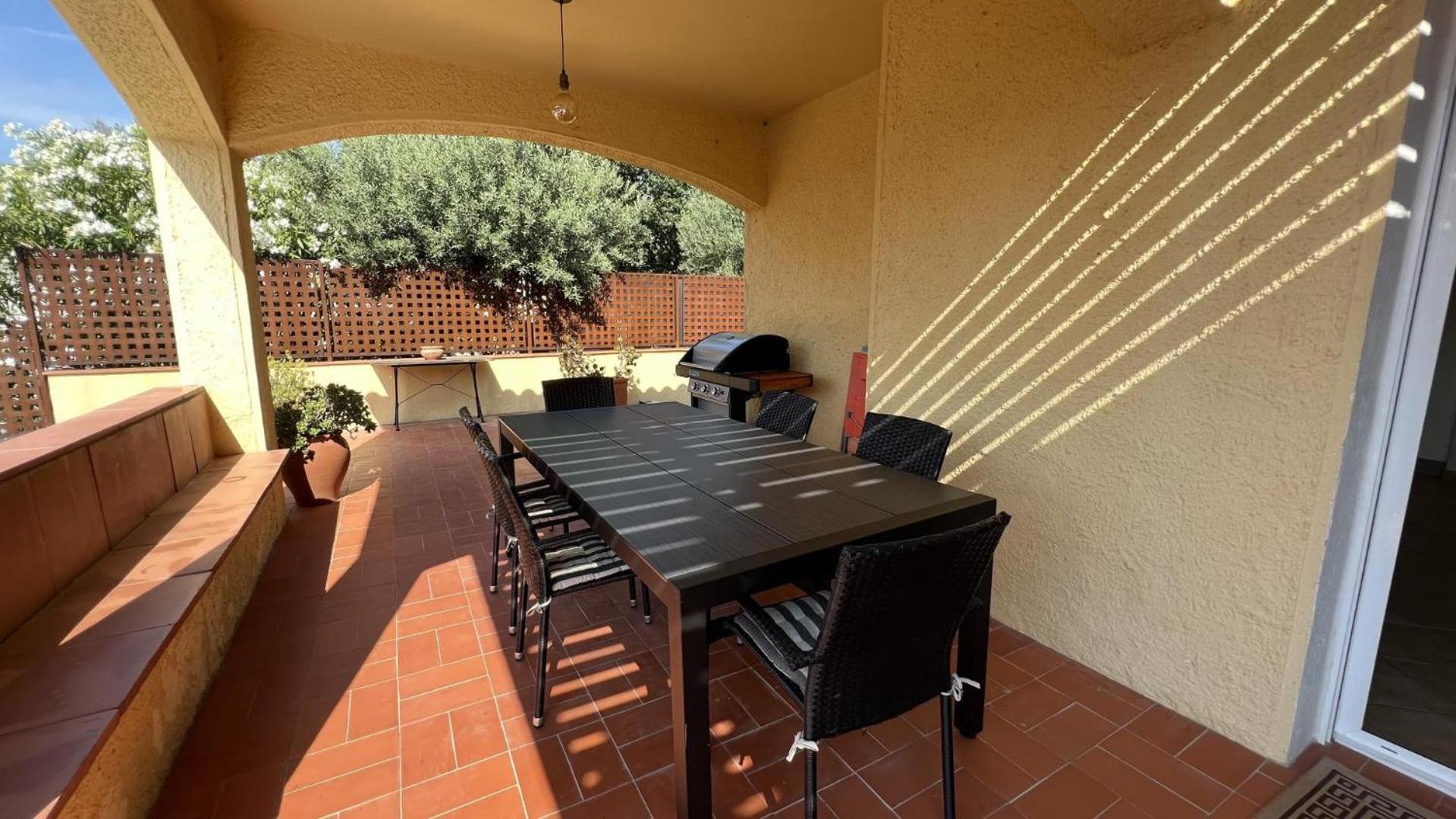 Preciosa Casa En Mas Fumats Con Piscina Y Bonitas Vistas Holiday home