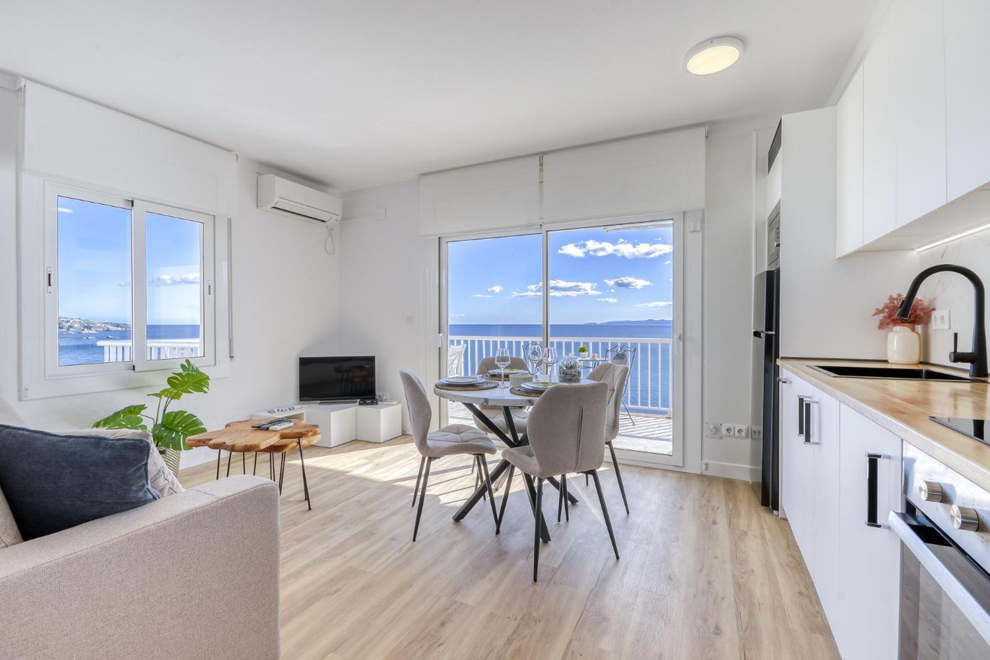 Apartamento 1ª Línea Promocanyell - Barneda Premium Rosas