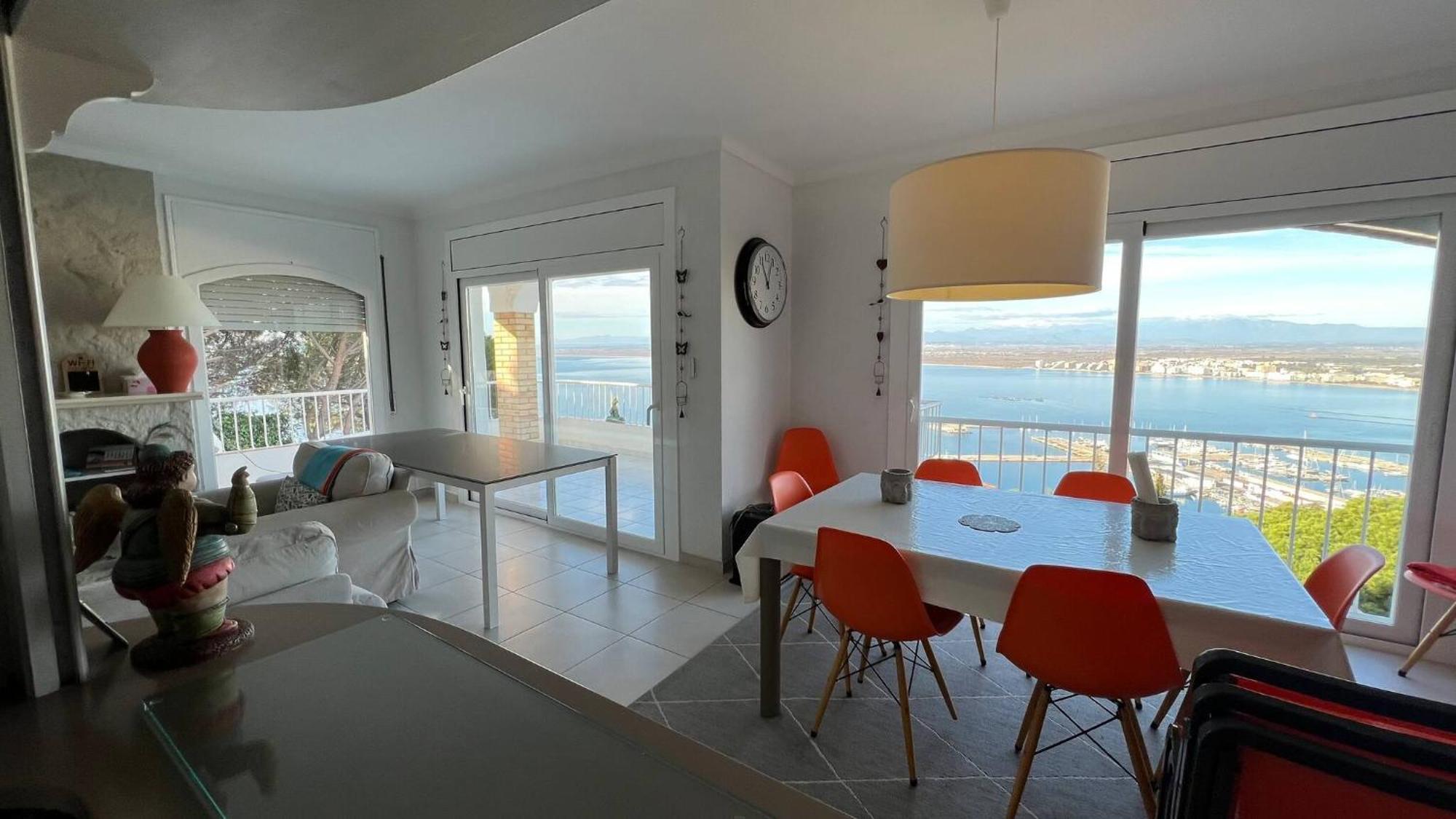 Apartamento Casa Linda Con Vistas Espectaculares Rosas