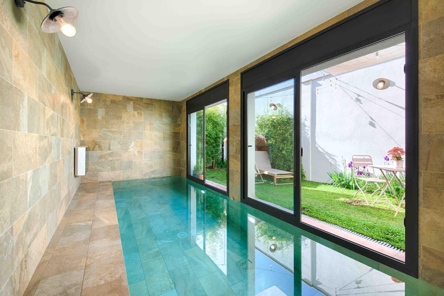 Loft Con Piscina Climatizada De Agua Salada Y Parking En El Centro De Figueres *