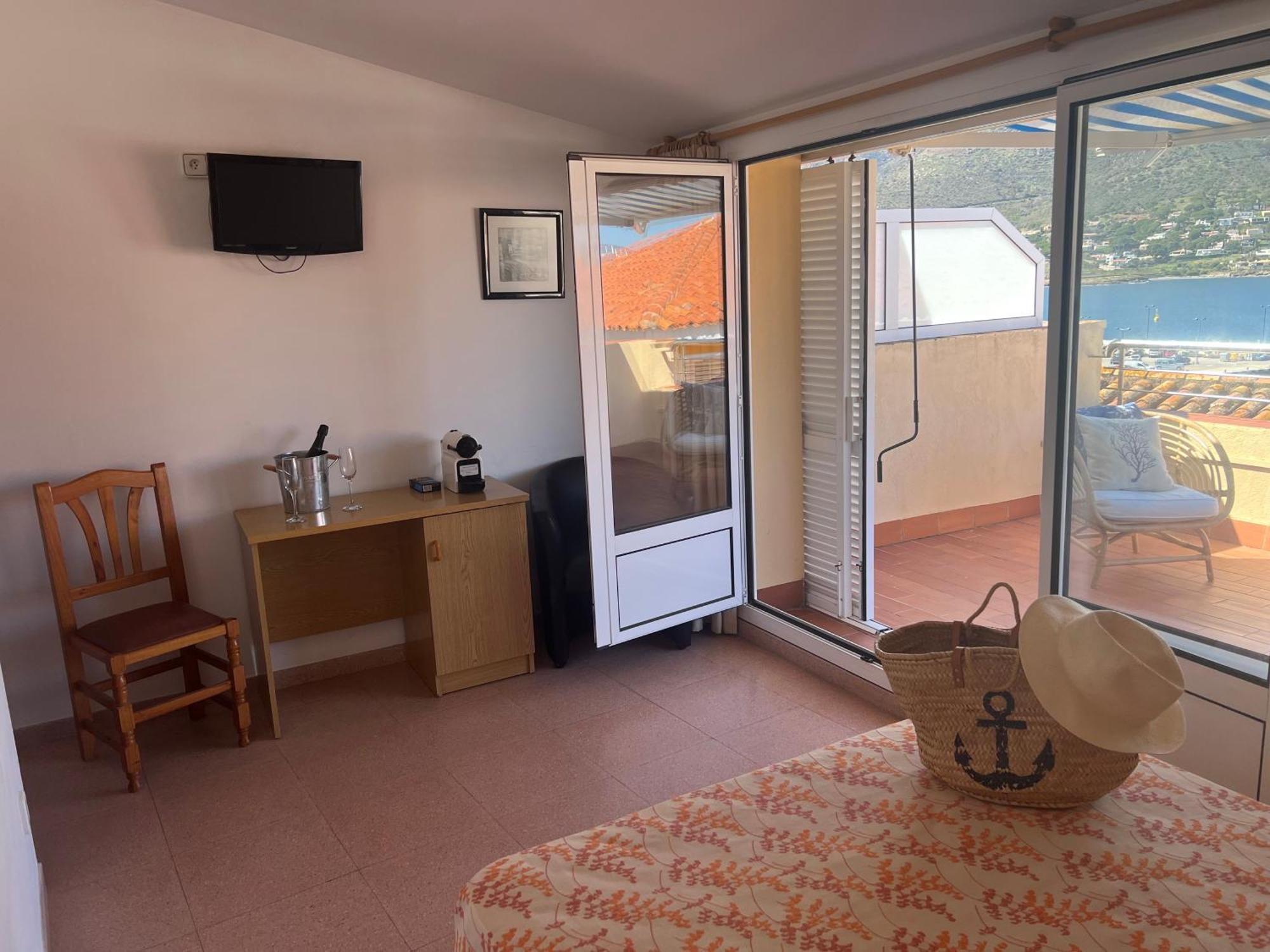 Hotel Sol I Sombra El Port De La Selva