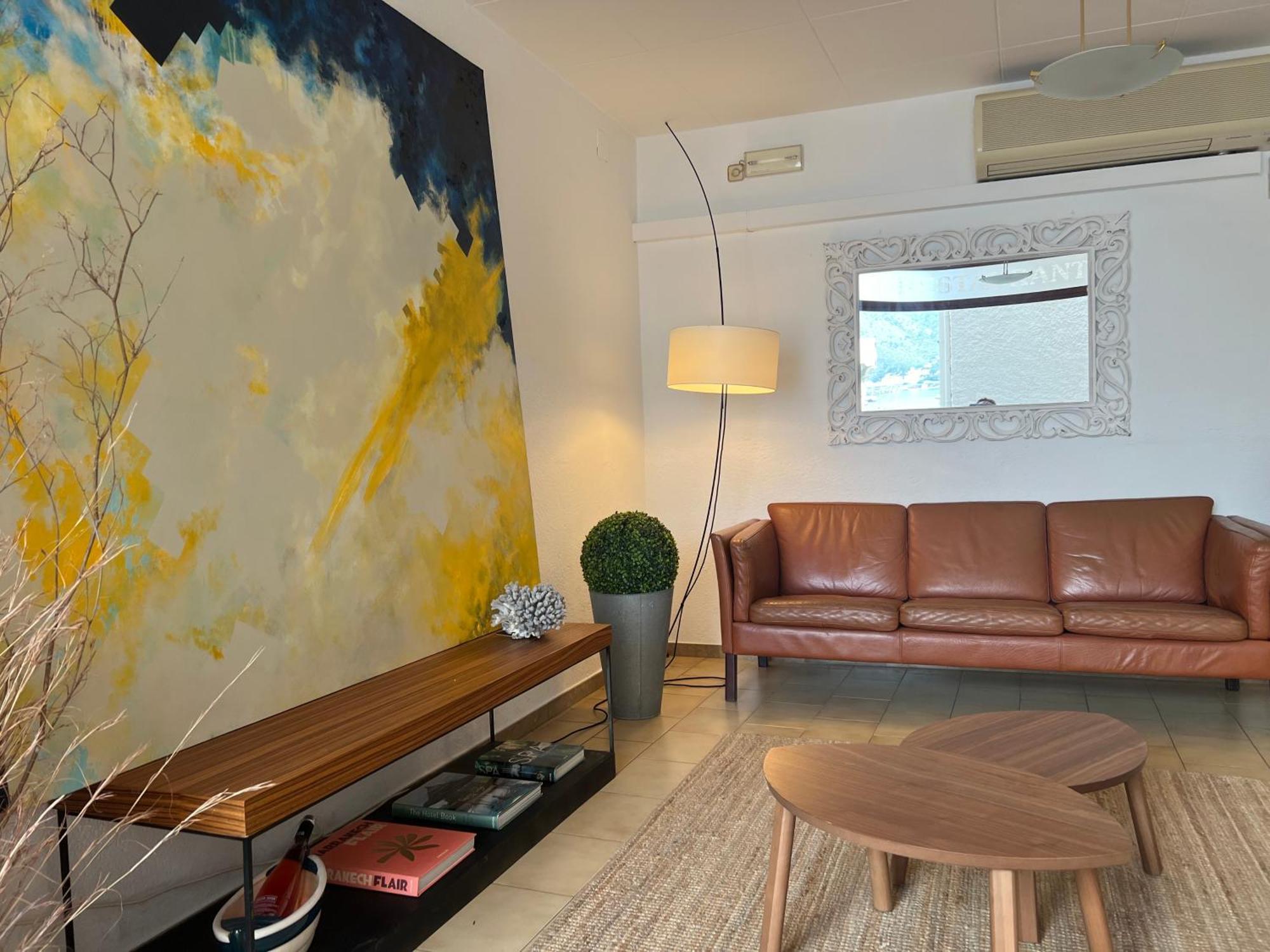 Hotel Sol I Sombra