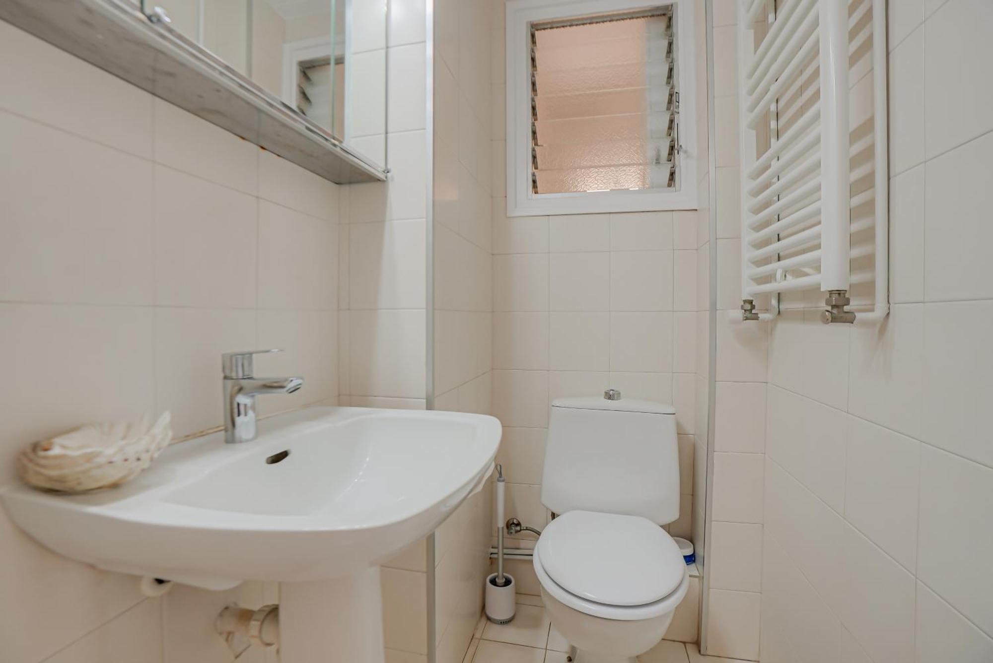 Apartamento Rentalsbcn Volantí *