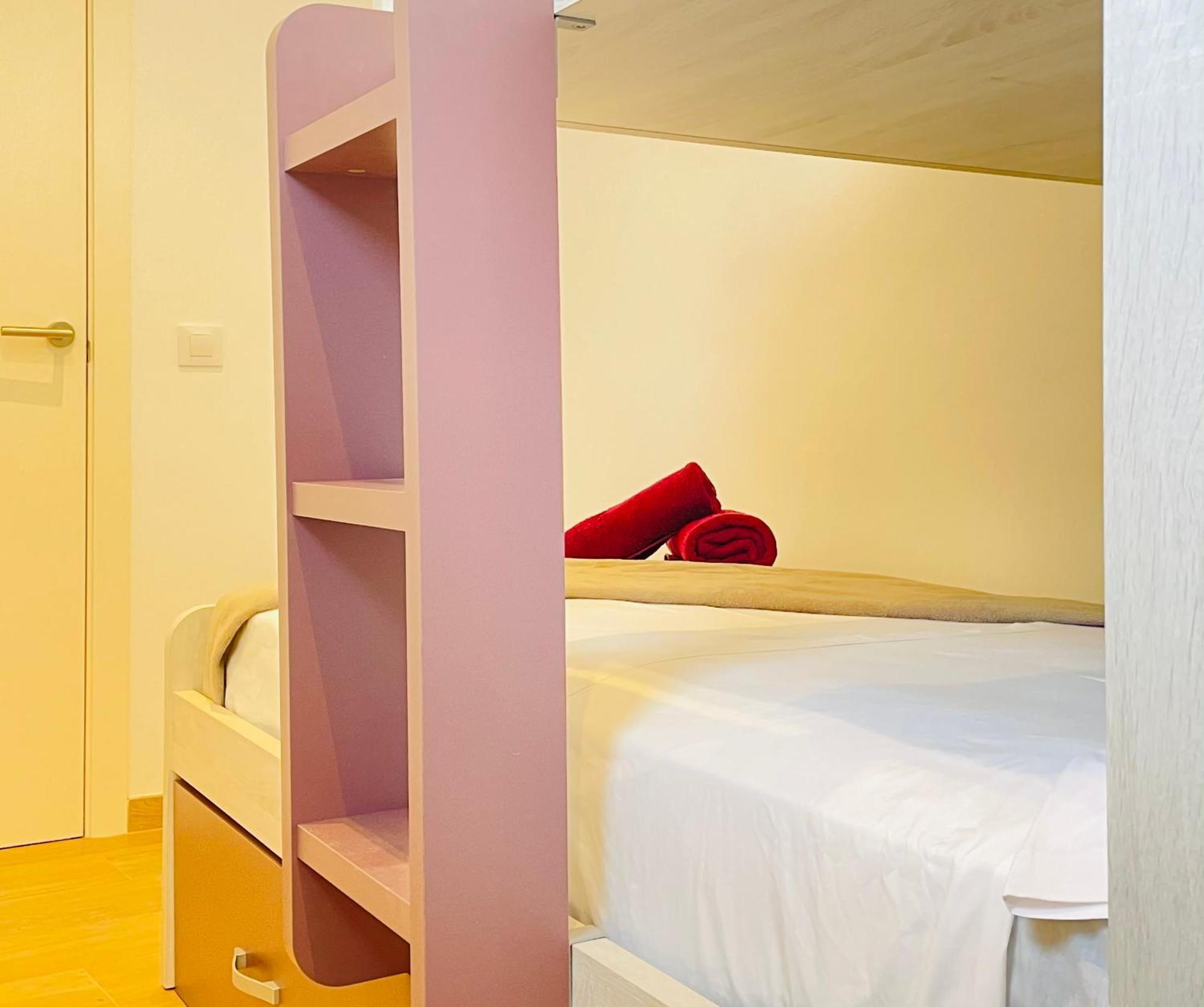 Deluxe 3 By Costabravaway Apartment