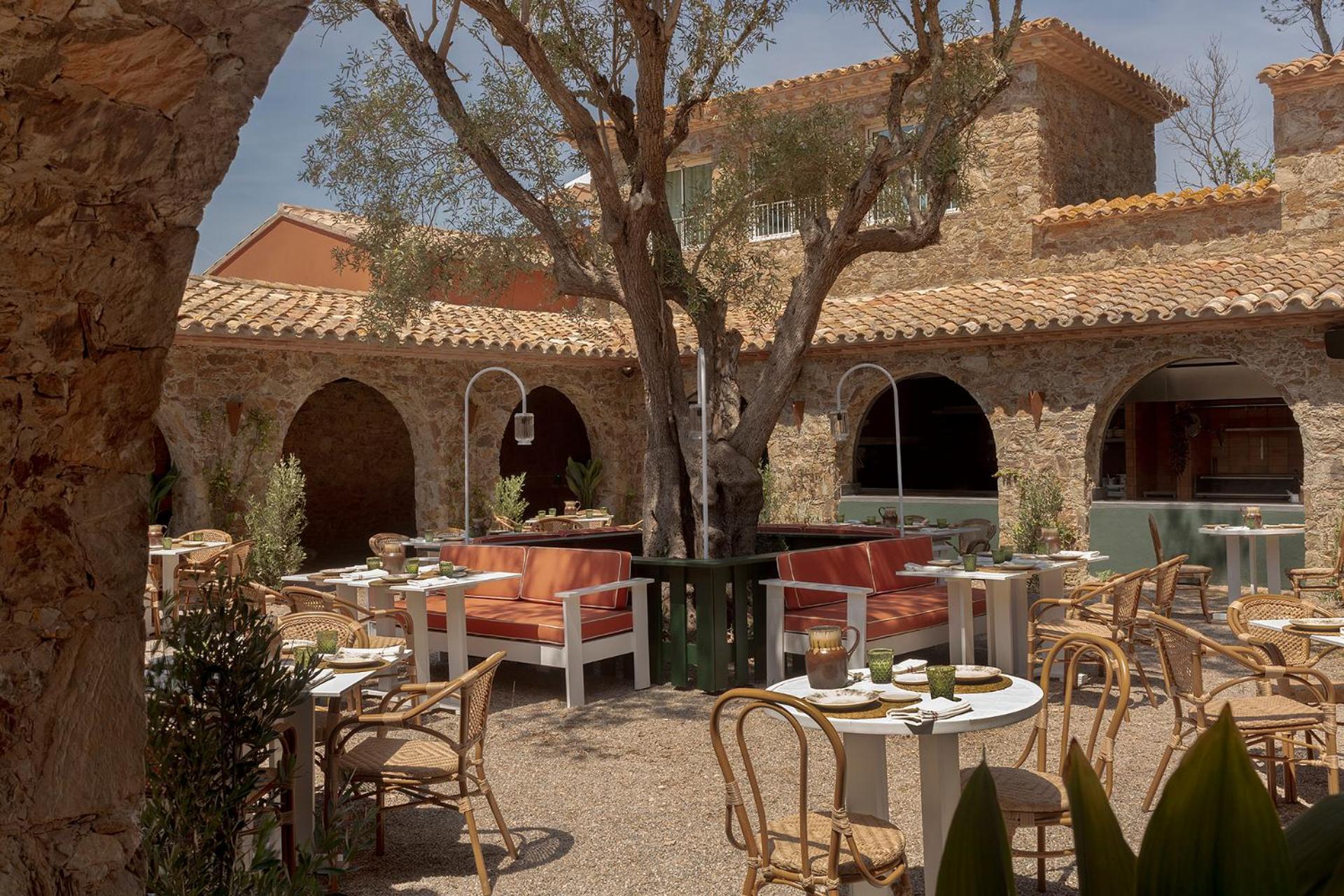 Victoria & 5* Begur