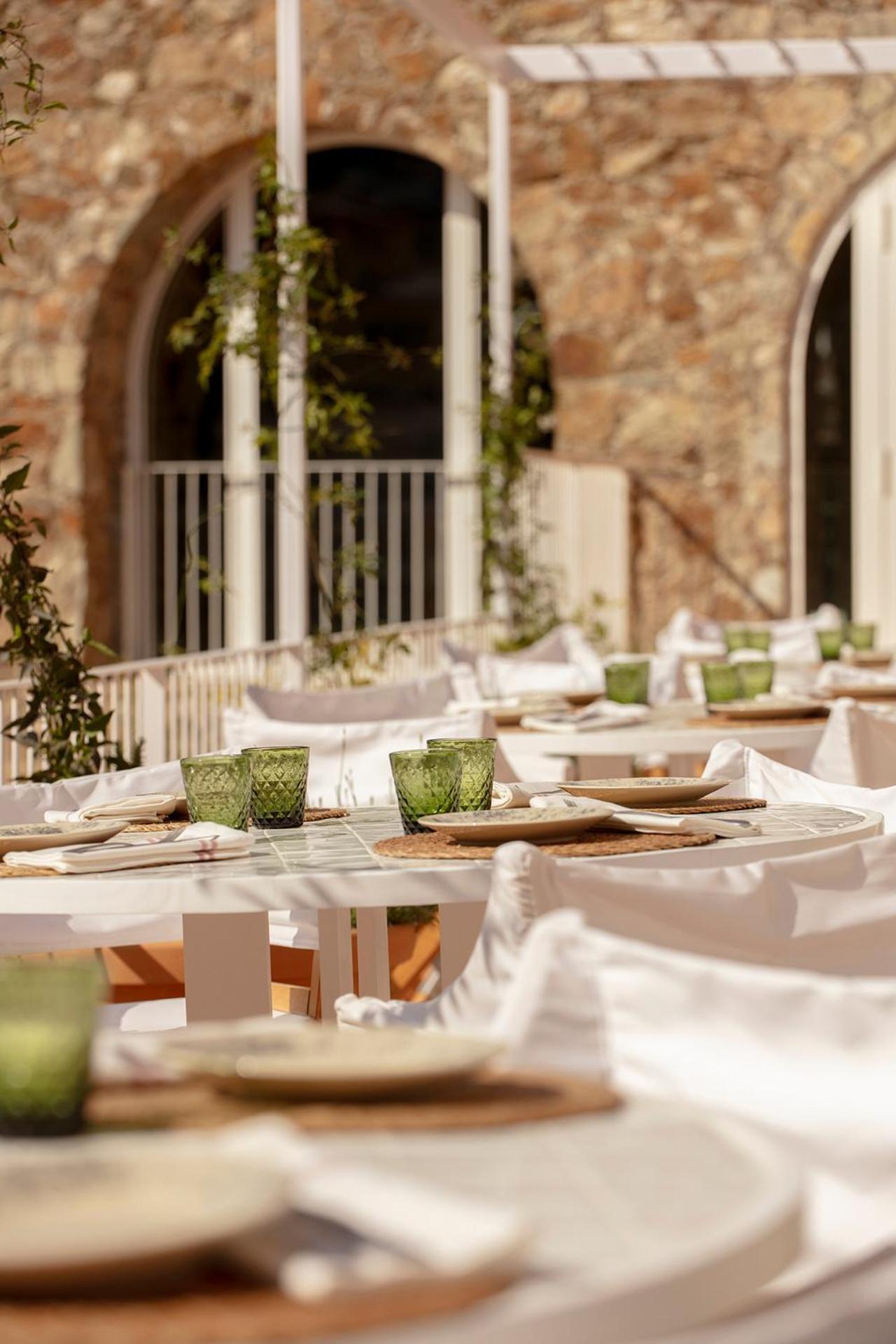 Victoria & 5* Begur