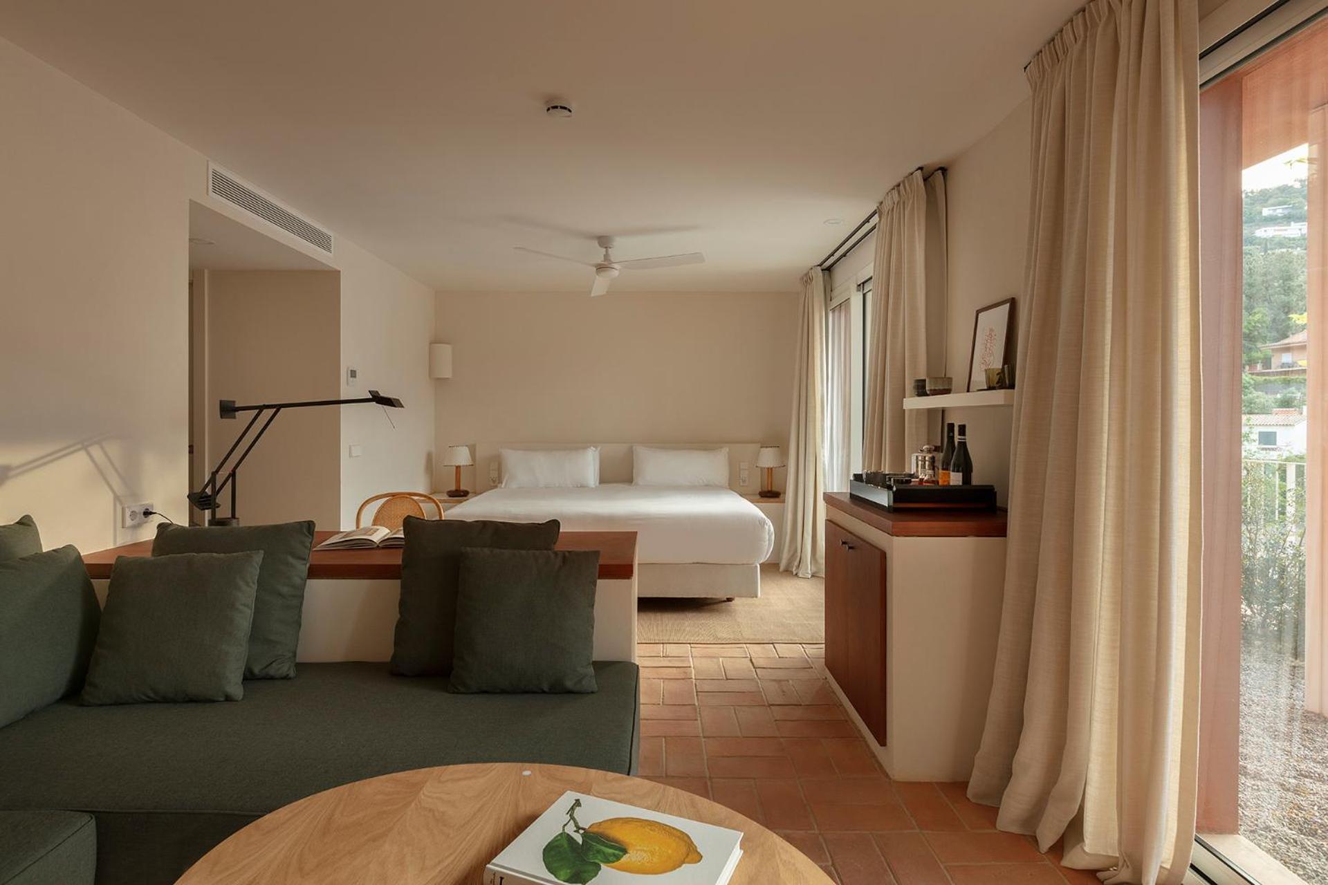 Victoria & 5* Begur