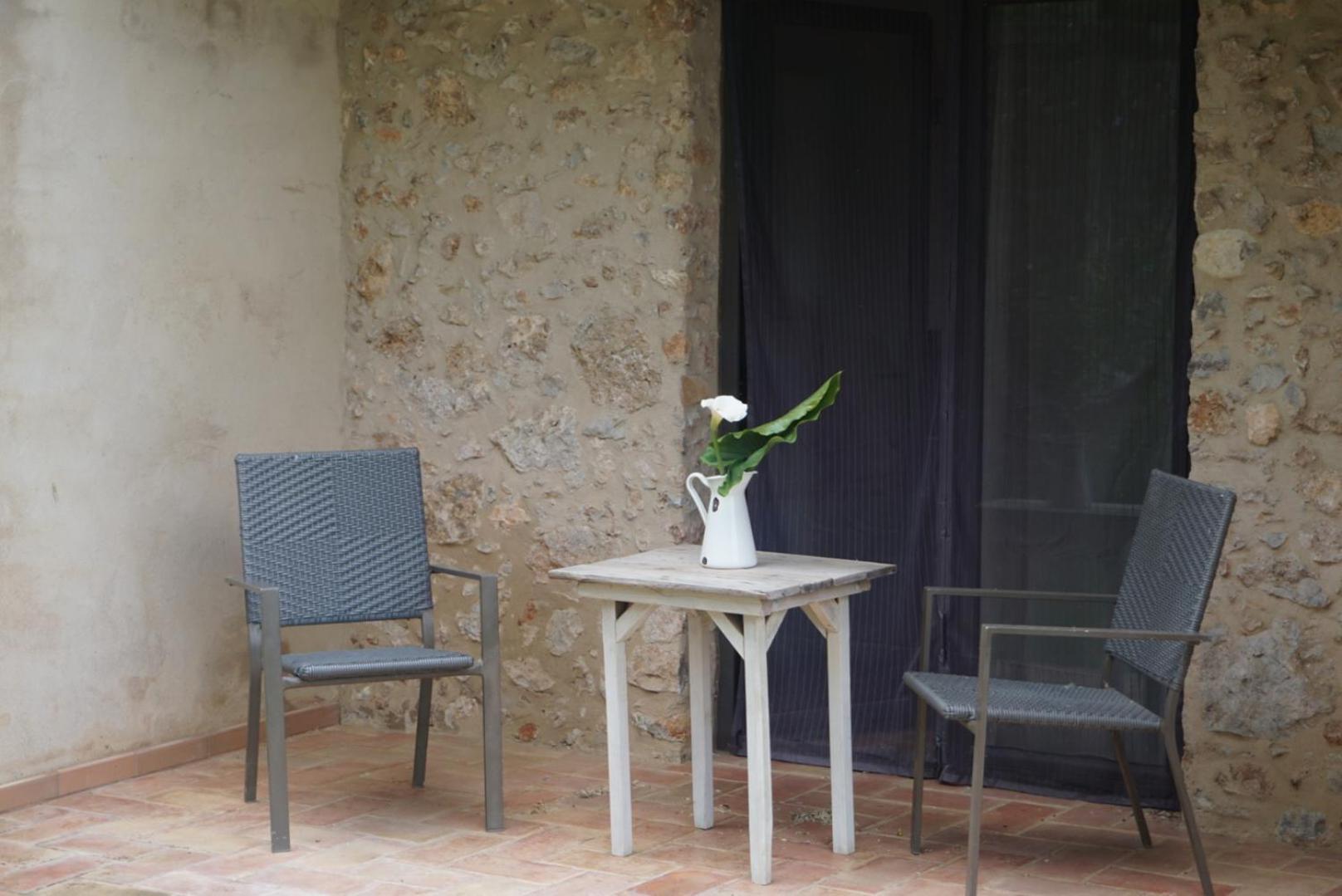 28 Guest house