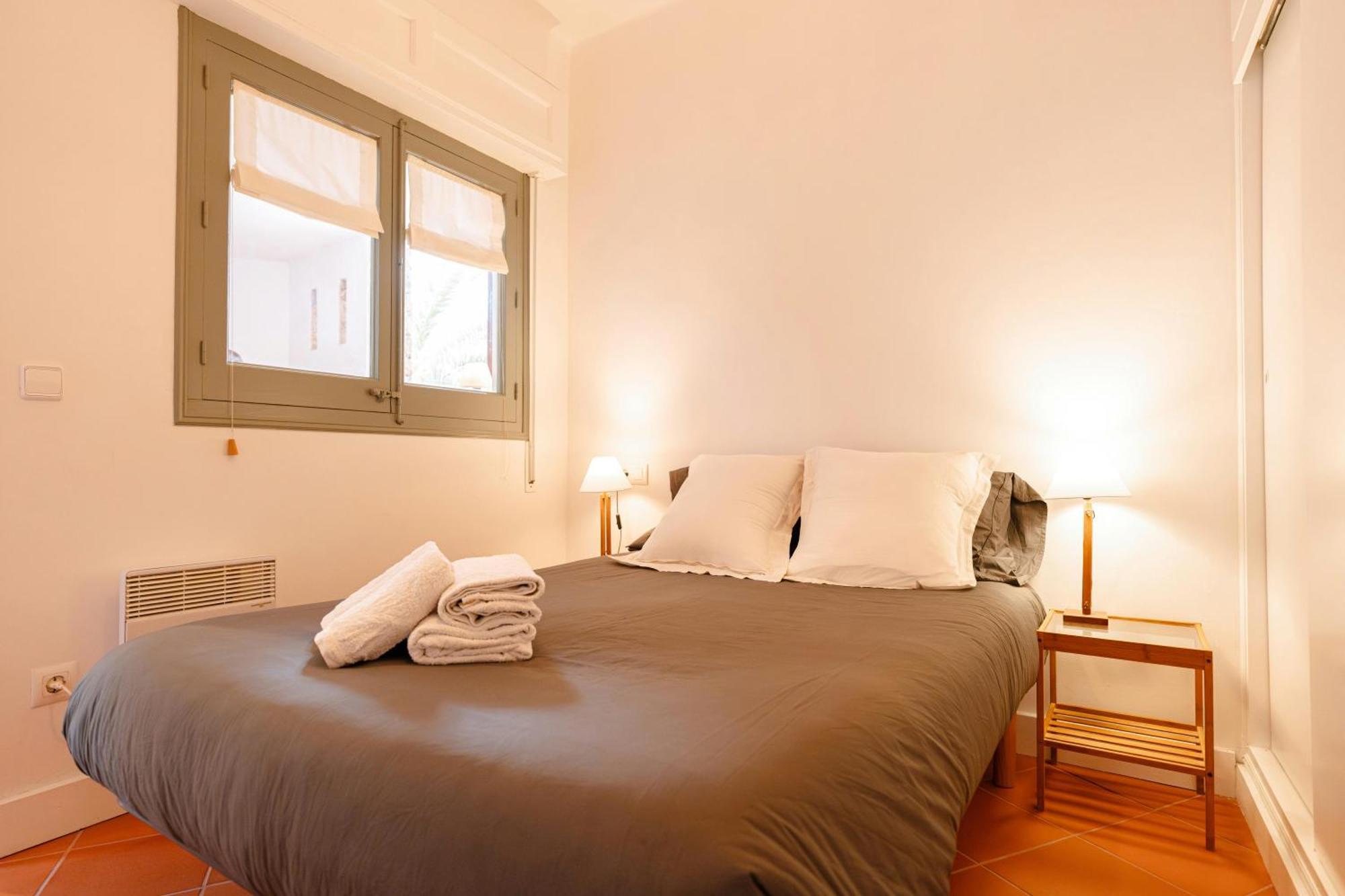Apartment T1- Family Getaway 50m From The