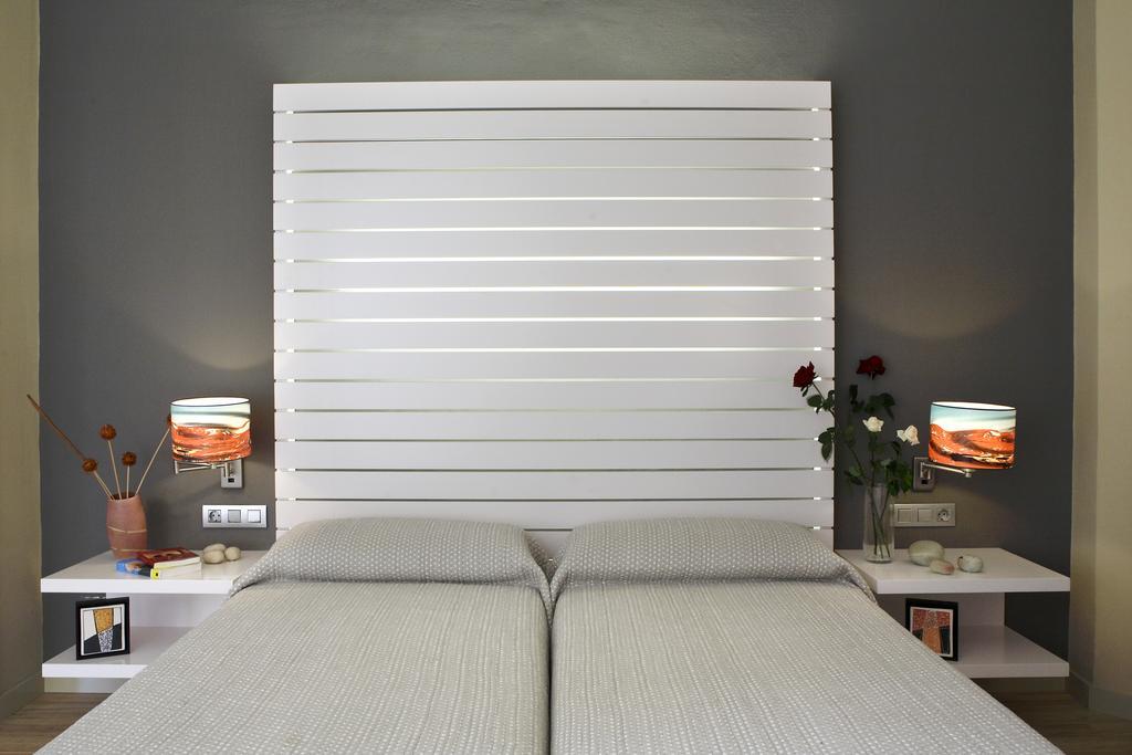 Hotel Mar De Tasmania - Auto Check-in