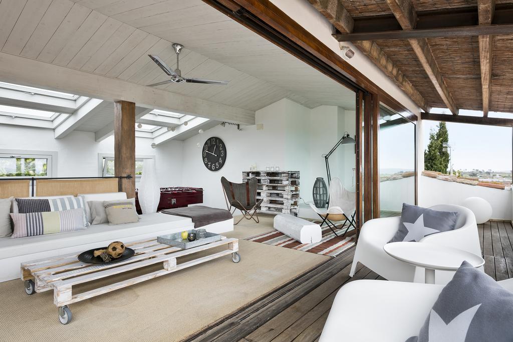 Home Deco Marenya House Costa Brava