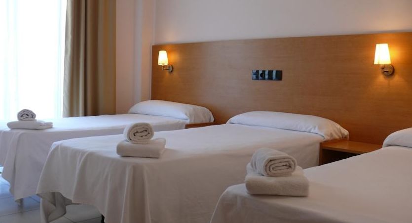 Bay Hotel Roses