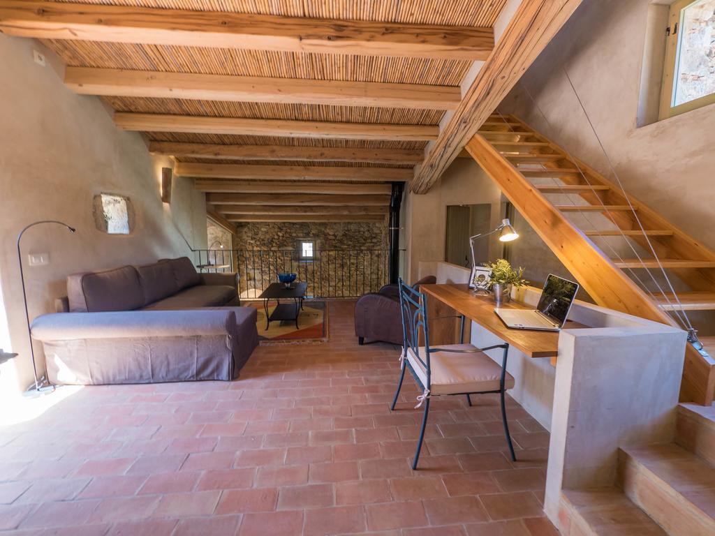 El Salt De La Reina Holiday home Palau Saverdera