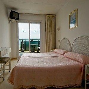 Vela Hotel
