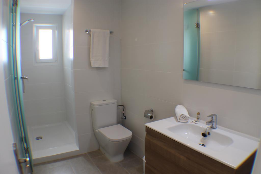 Agi Acacias Apartment Roses