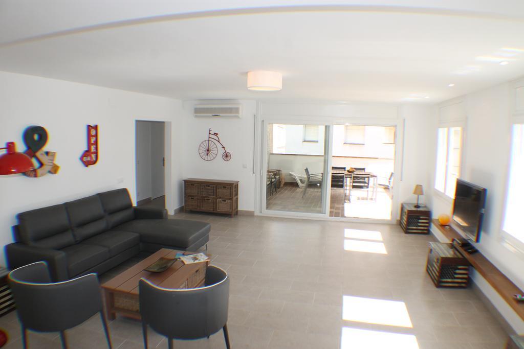 Agi Acacias Apartment *