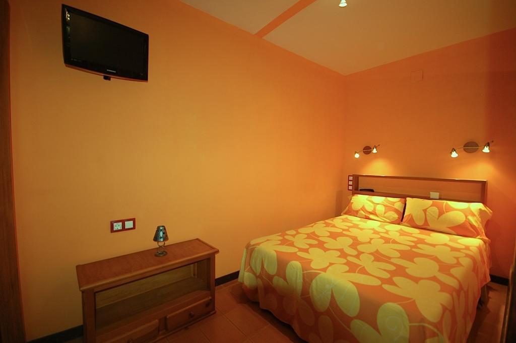 Apartamento Lets Holidays Pool Terrace