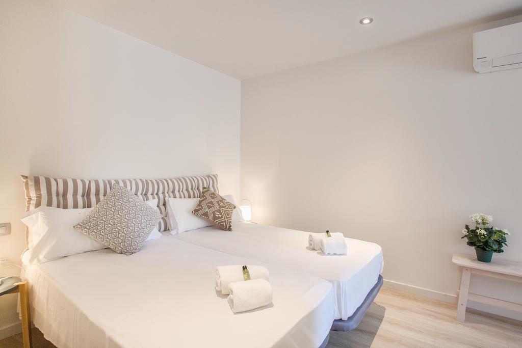 Flateli- Placa Catalunya 2-1 Apartment *