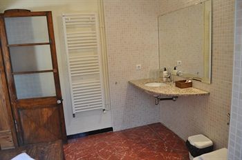 Casa Cundaro 3* Girona