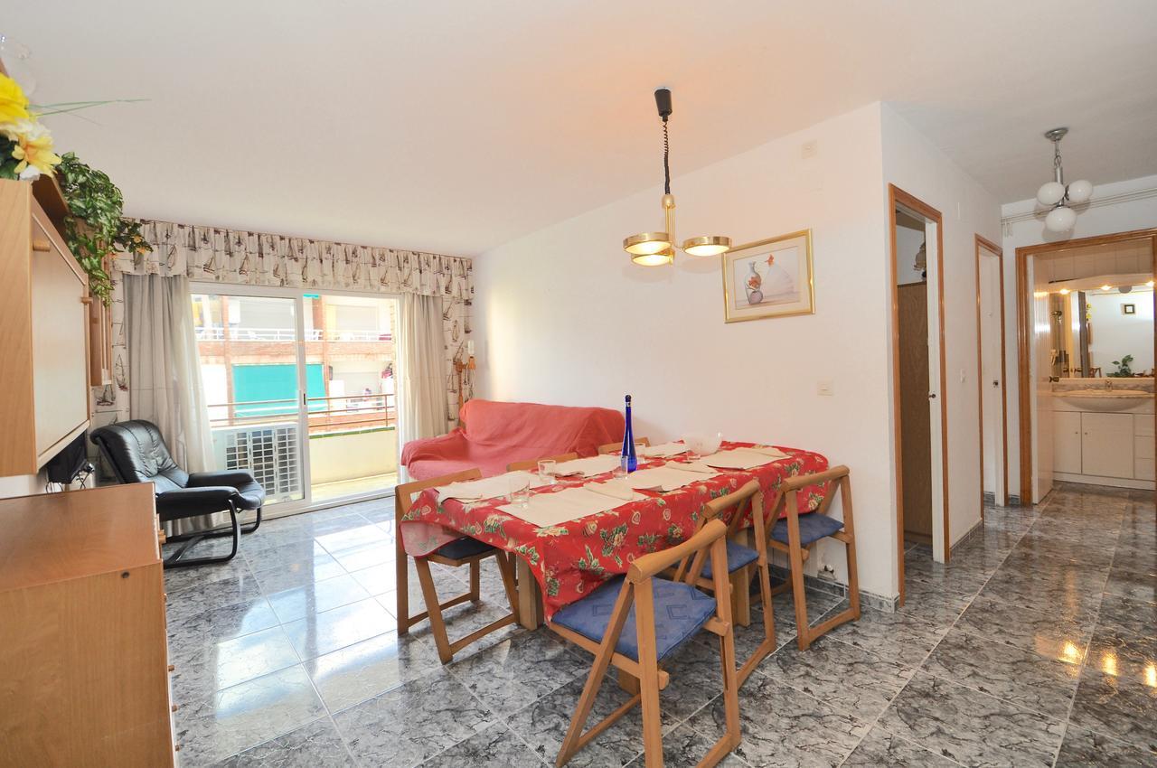 Girona Apartment