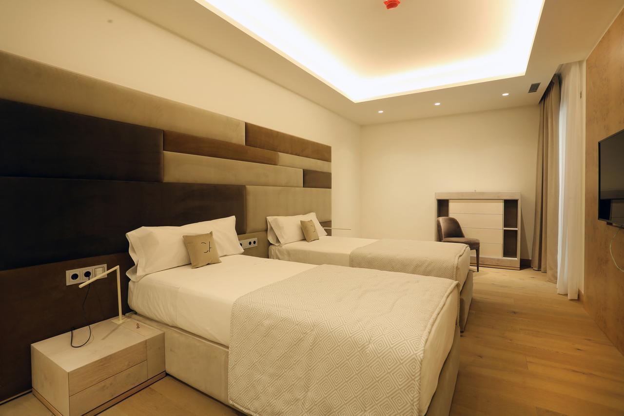 Cosmo Apartahotel 4*