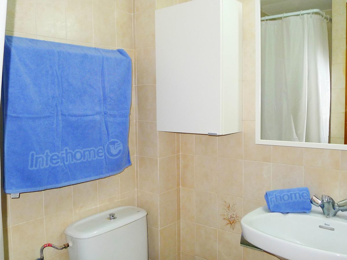 Port Mistral-1 By Interhome