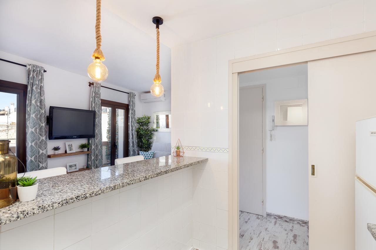 Apartment Lets Holidays 1 Minute To The Tossa de Mar