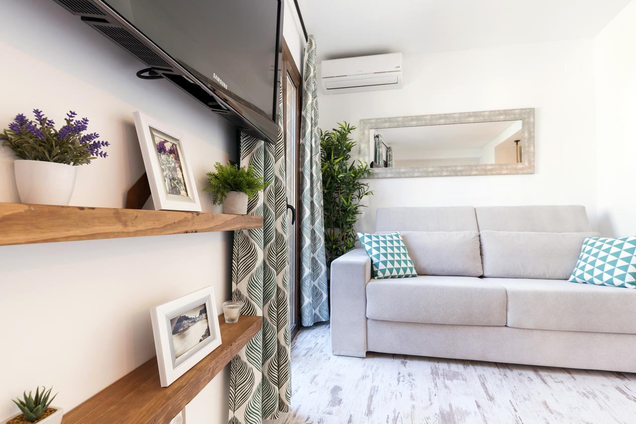 Apartment Lets Holidays 1 Minute To The Tossa de Mar
