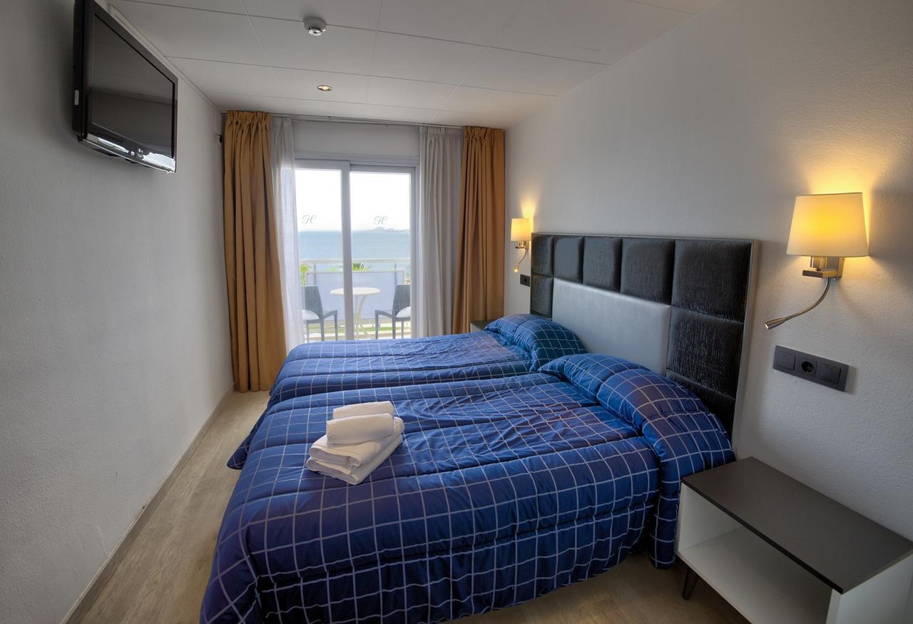 Vela Hotel 2*