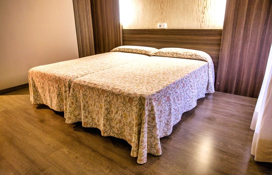 Esteba Hotel