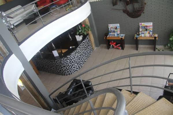 Vela Hotel