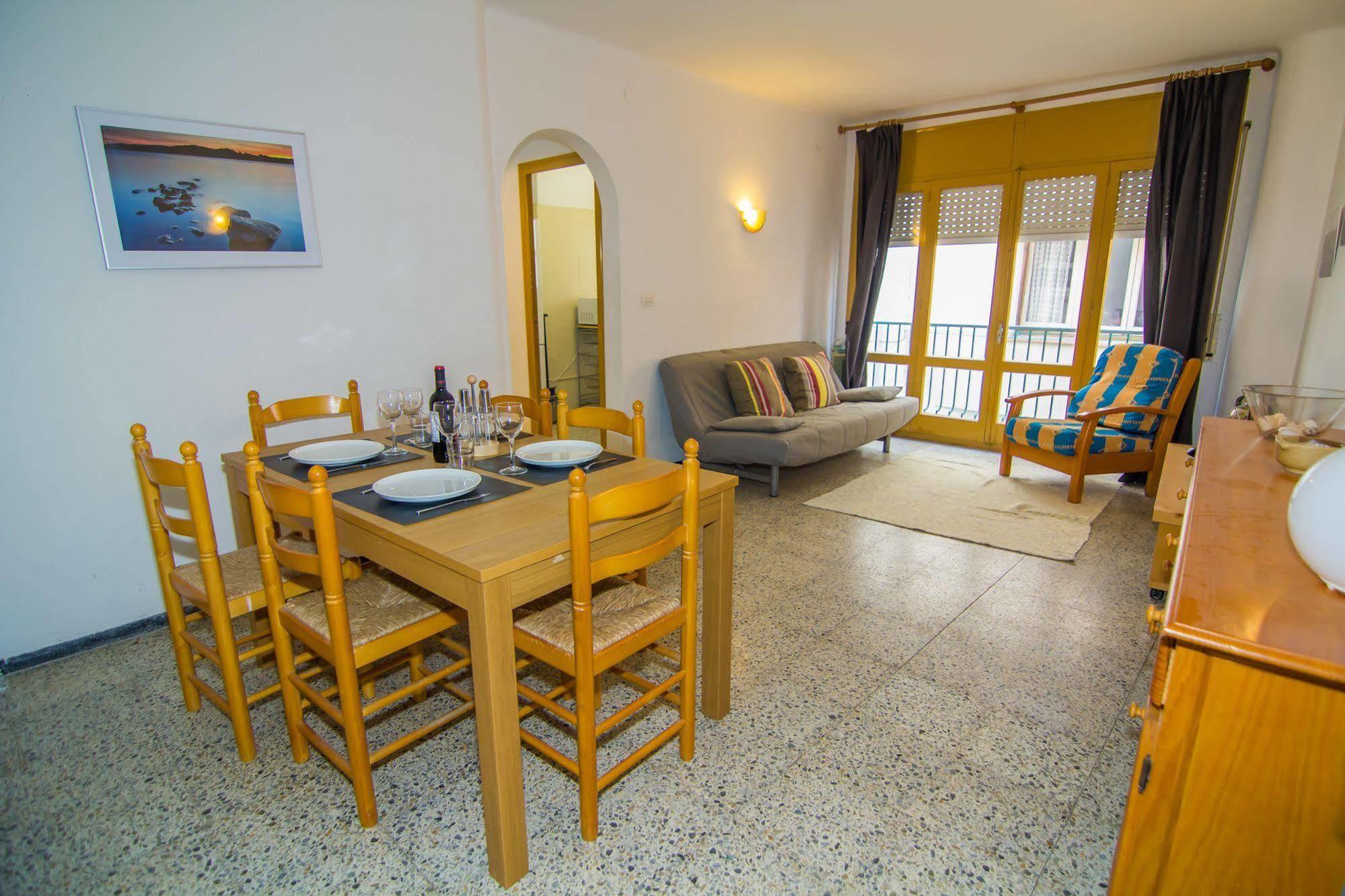 Apartment Agi Sant Isidre Roses