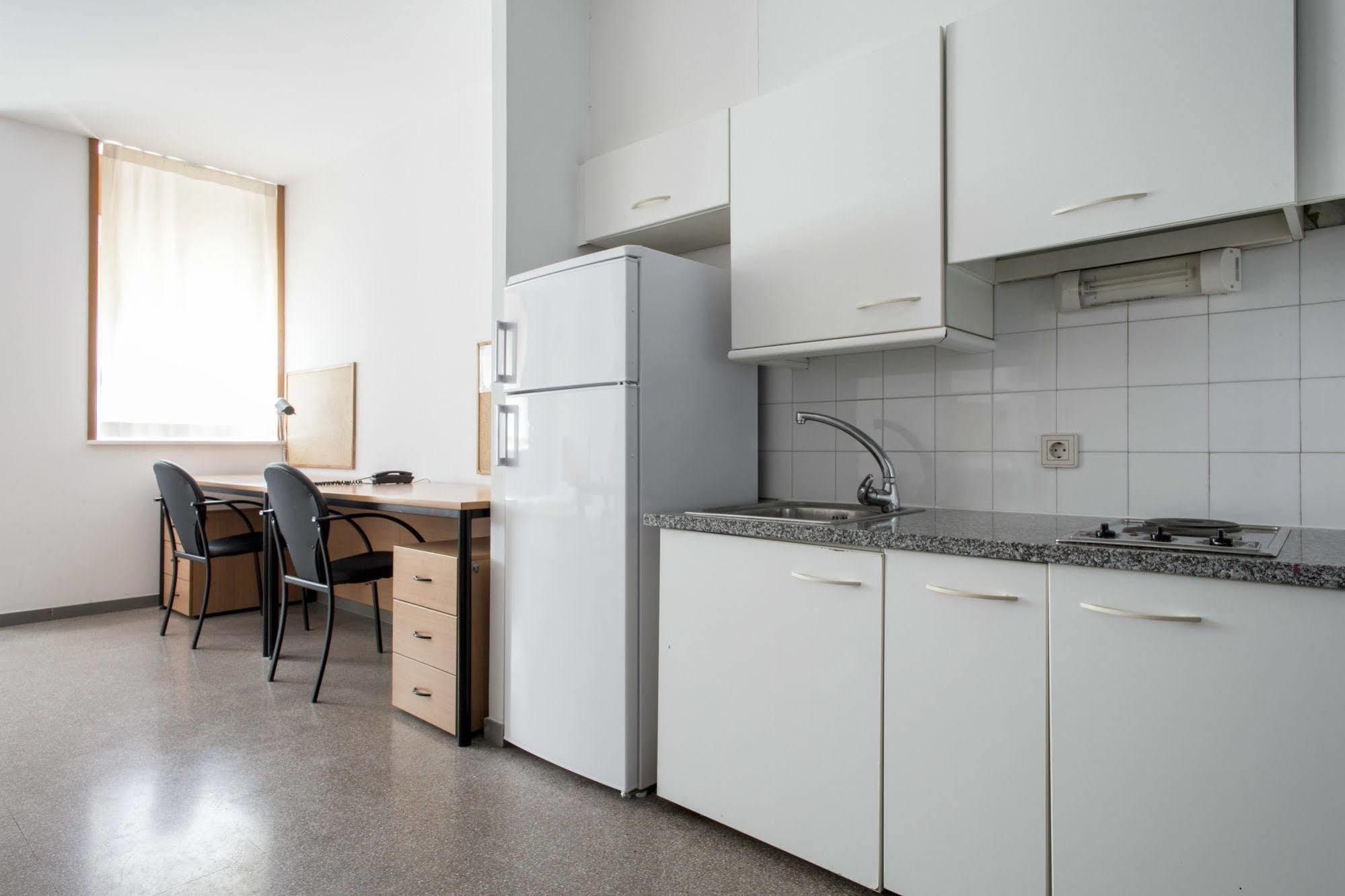 Residencia Universitaria Campus De Montilivi Hostal Gerona