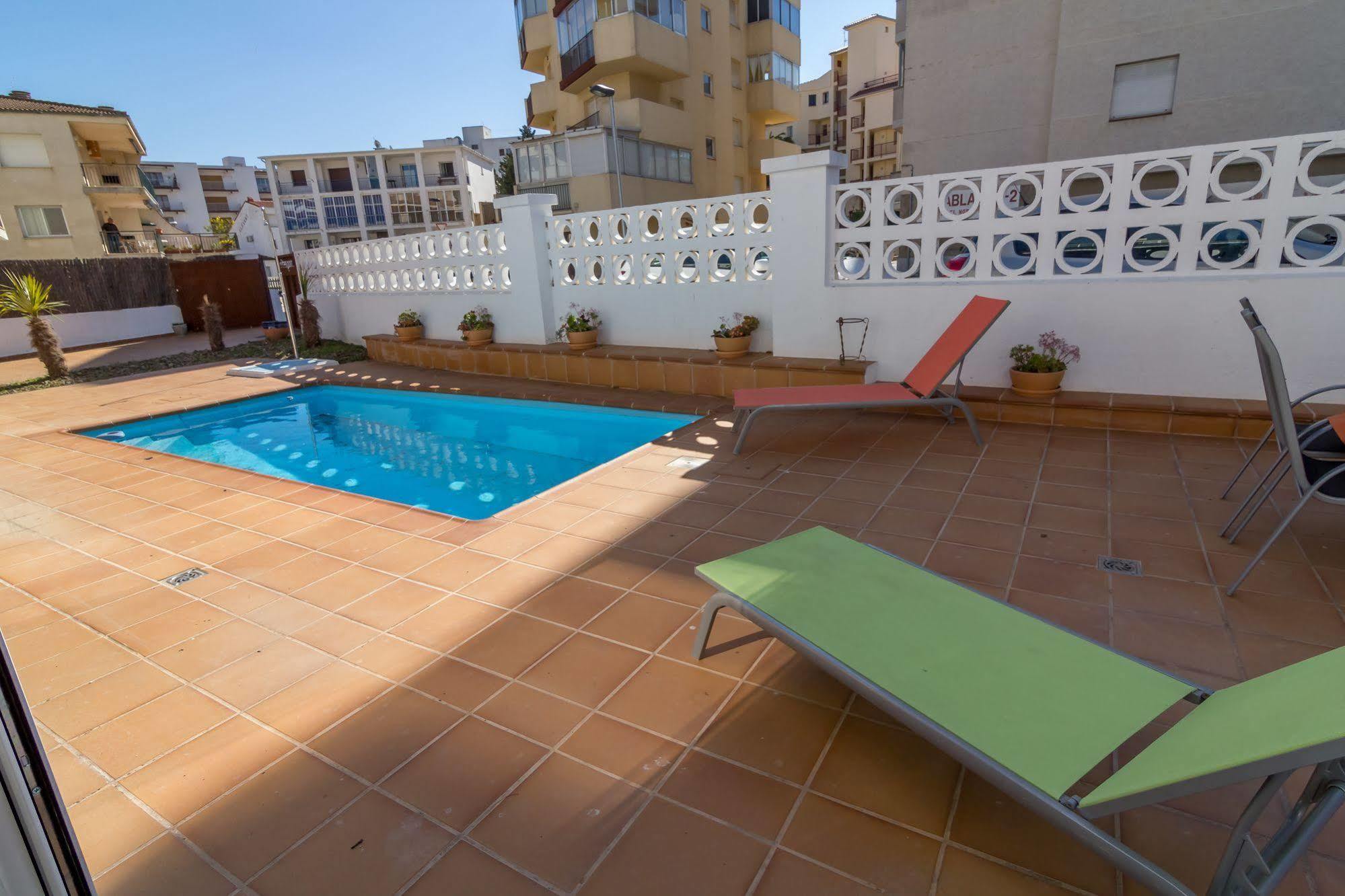 Apartment Agi Acacias