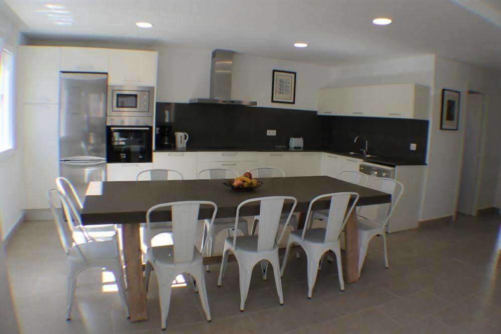 Agi Acacias Apartment *