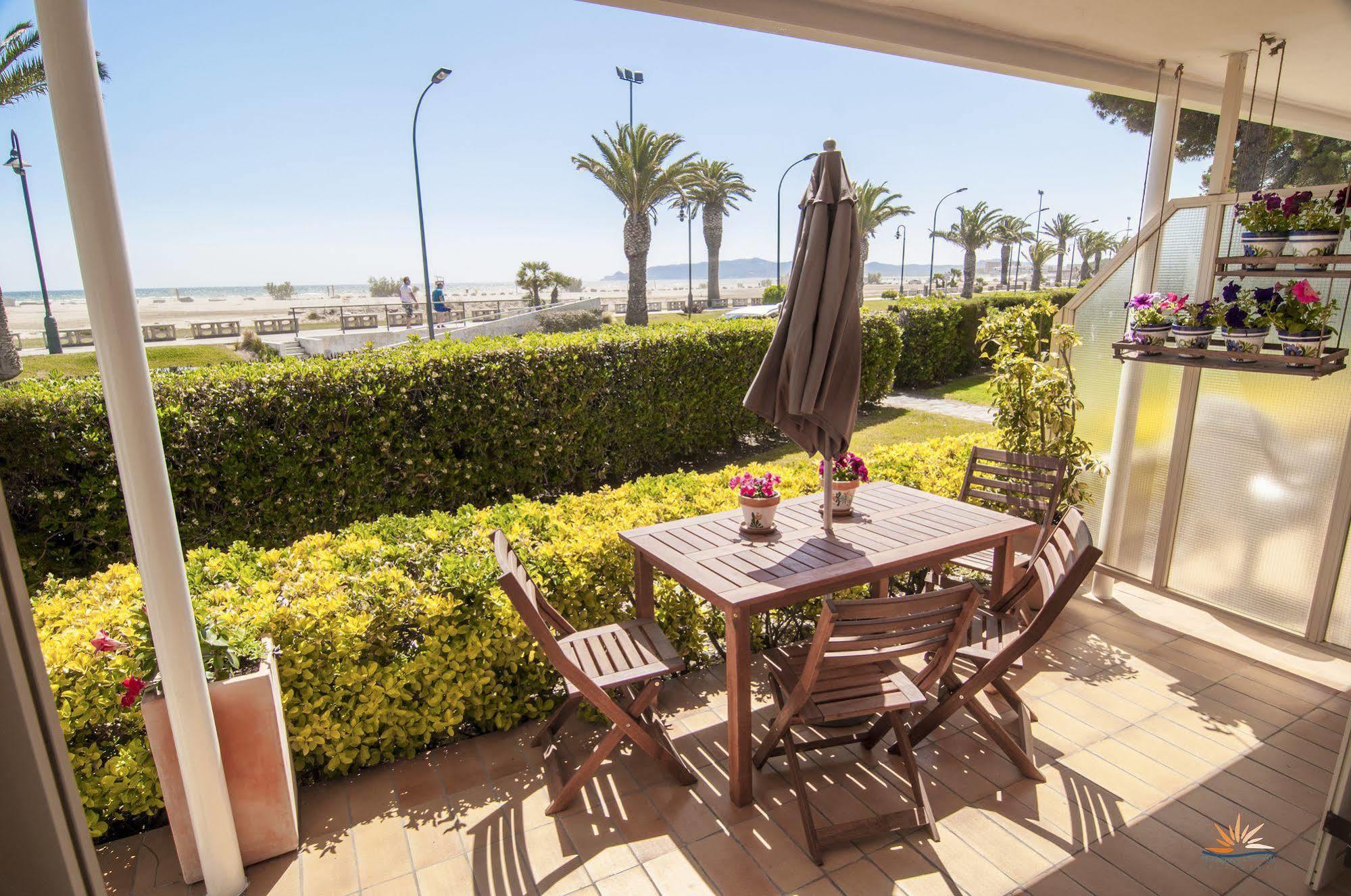 Apartamento Seafront *