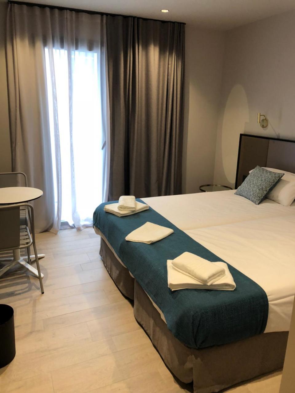 Torrent Hotel