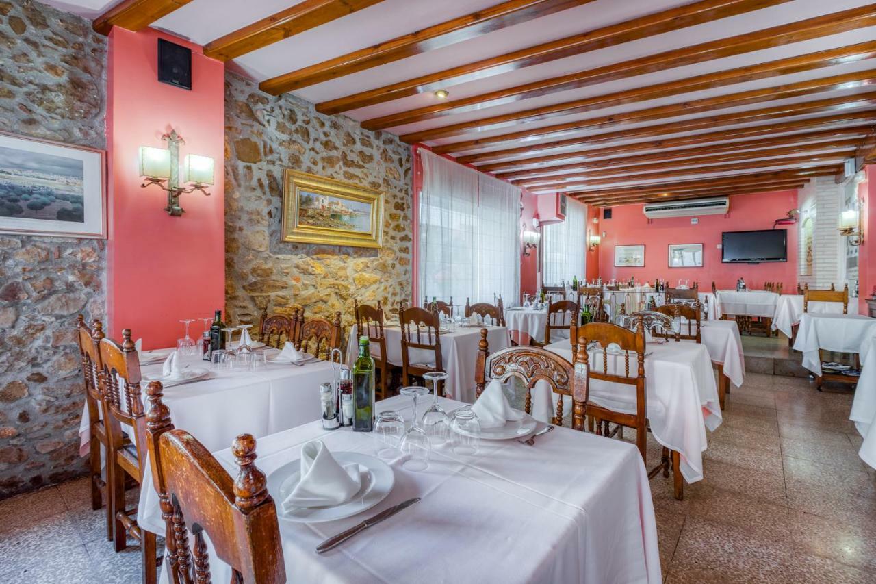 Restaurante El Roser Guest house *