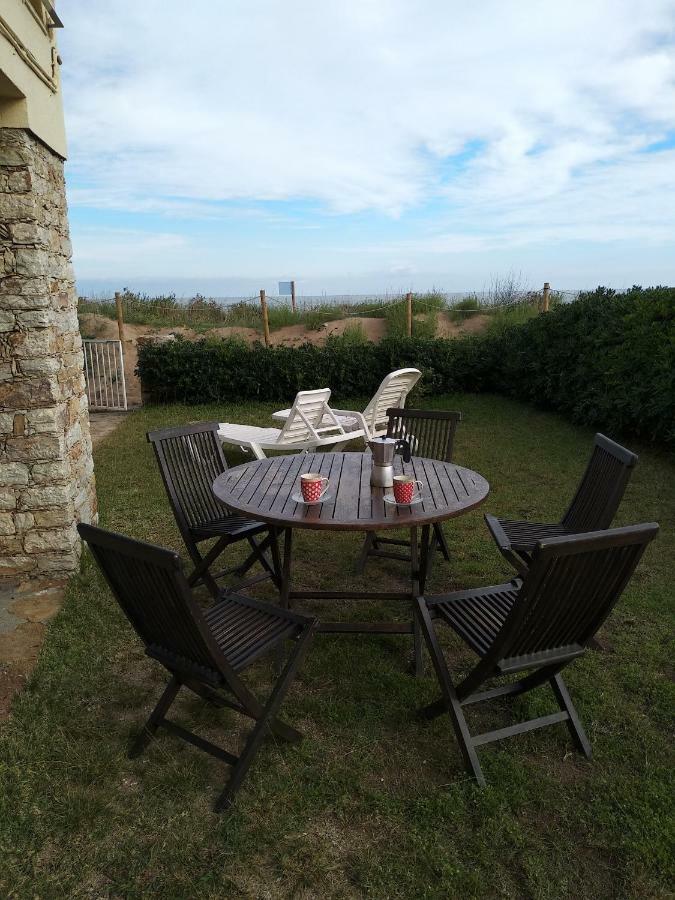 Sea Front In Platja With Terrace And Parking *