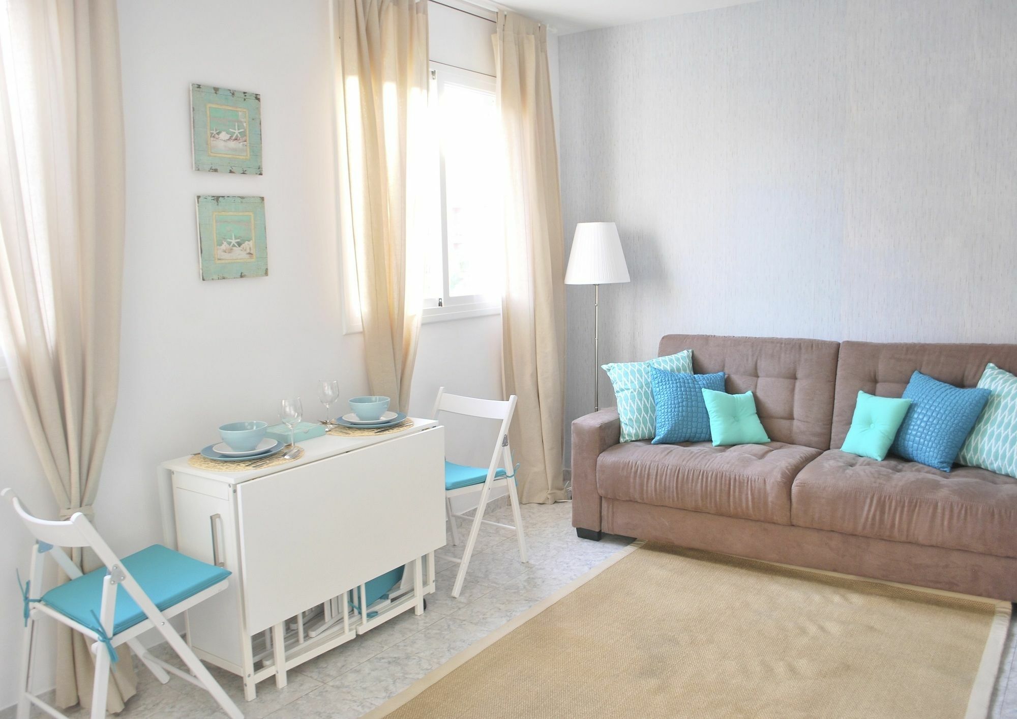 Estudio A 250 M De La Playa De Fenals Apartamento