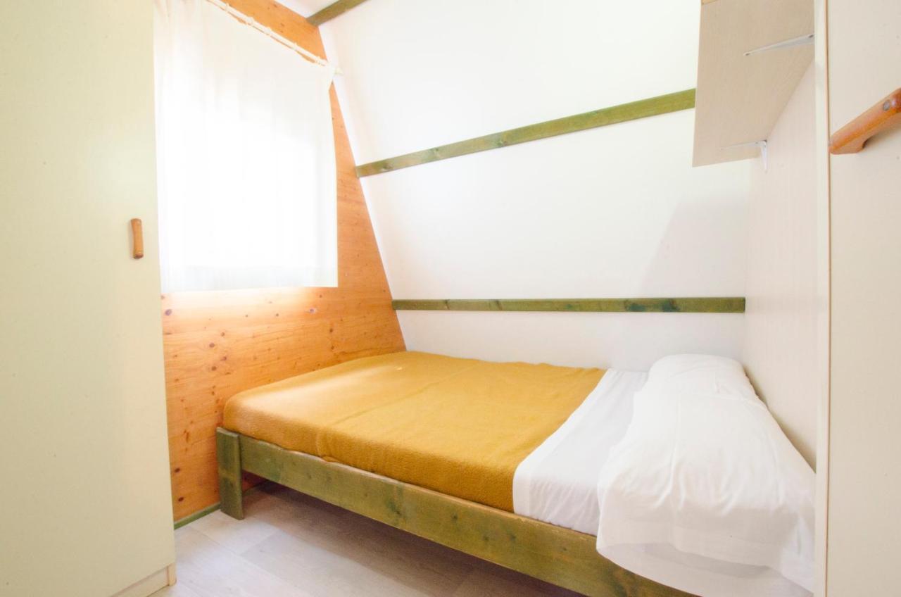 Relax Ge Campsite Montras