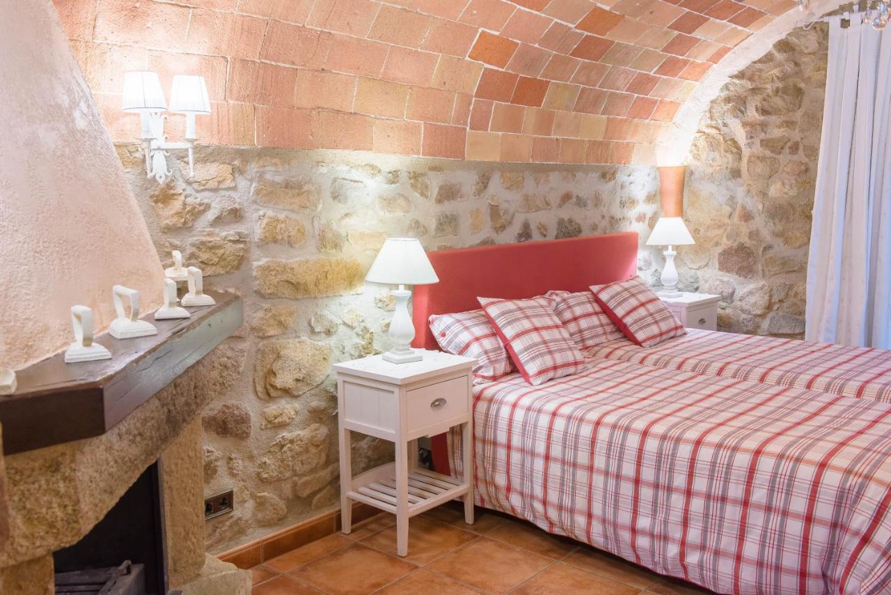 Cal Bisbe, Your Rural Casa rural *