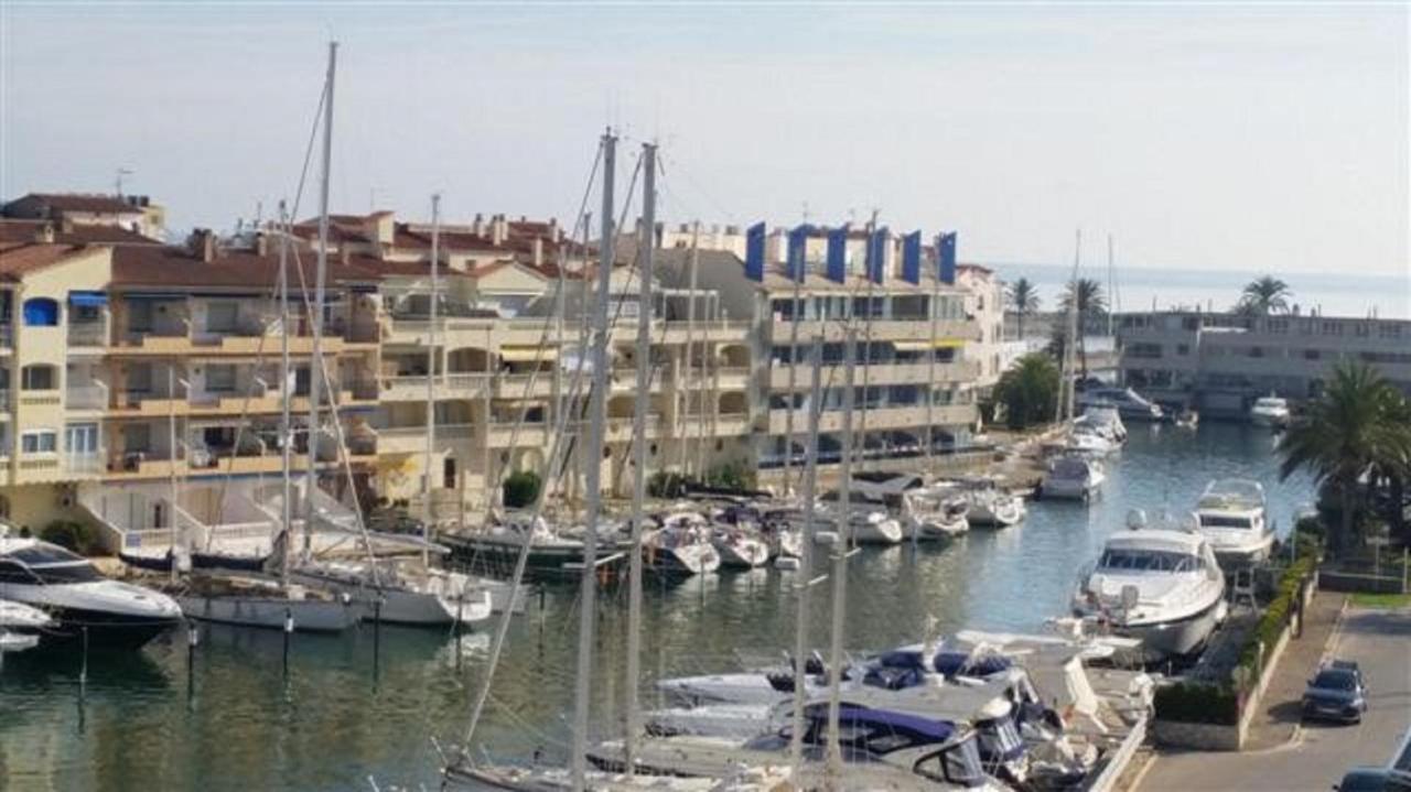Apartment Estudio Vistas Marina Y Mar Ref 295